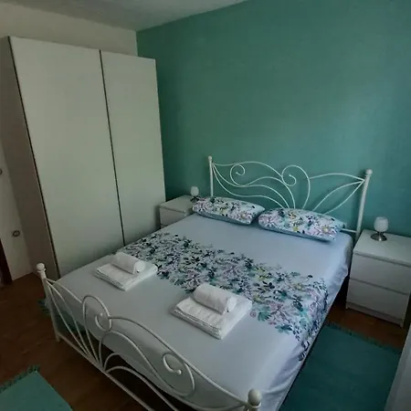 Apartma Nona Roza Zgornje Skofije Exterior foto
